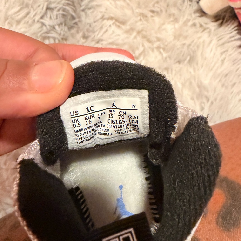 Jordan Infant Black and White Sneakers